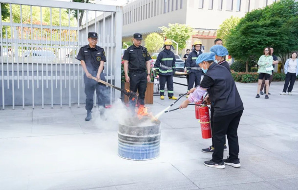 汽車城集團積極開展“安全生產(chǎn)月”系列活動